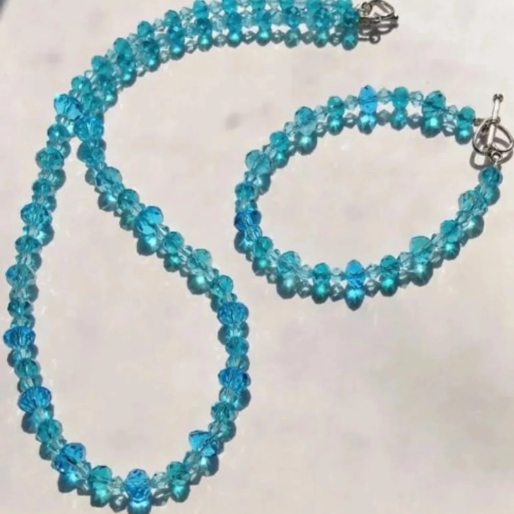 Blue crystal beaded necklace bracelet set